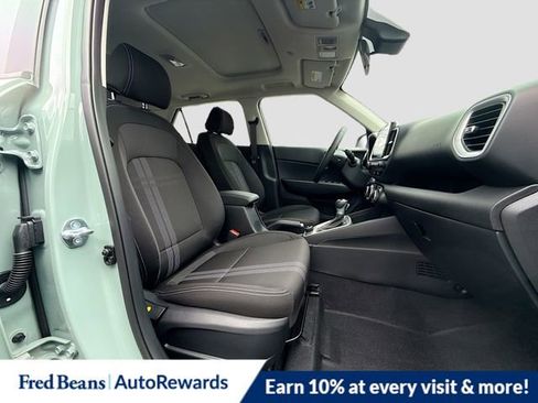 New 2025 Hyundai Venue SEL image 29