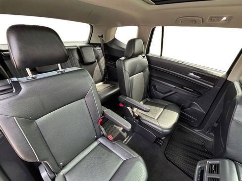 Used 2021 Volkswagen Atlas SEL AWD/4WD image 18