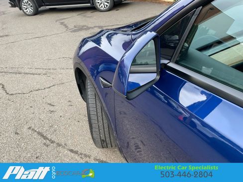 Used 2020 Tesla Model Y Performance image 18