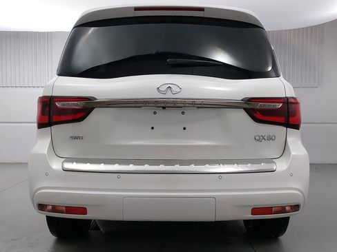 Used 2024 INFINITI QX80 Premium Select w/ Cargo Package image 6