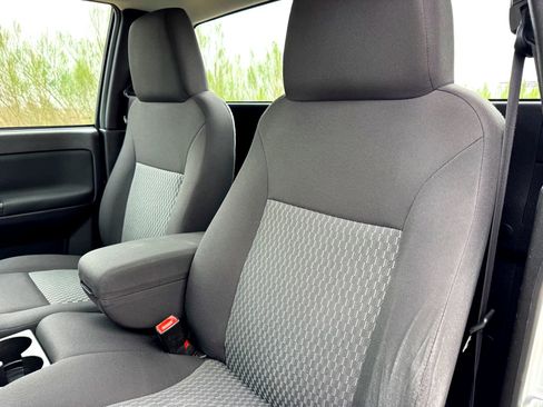 Used 2012 Chevrolet Colorado W/T image 18