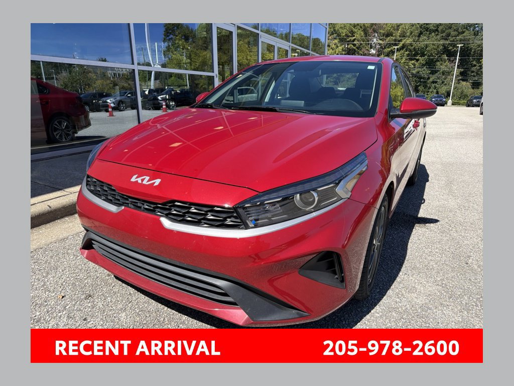 Used 2023 Kia Forte LXS w/ LXS Technology Package FWD image 1