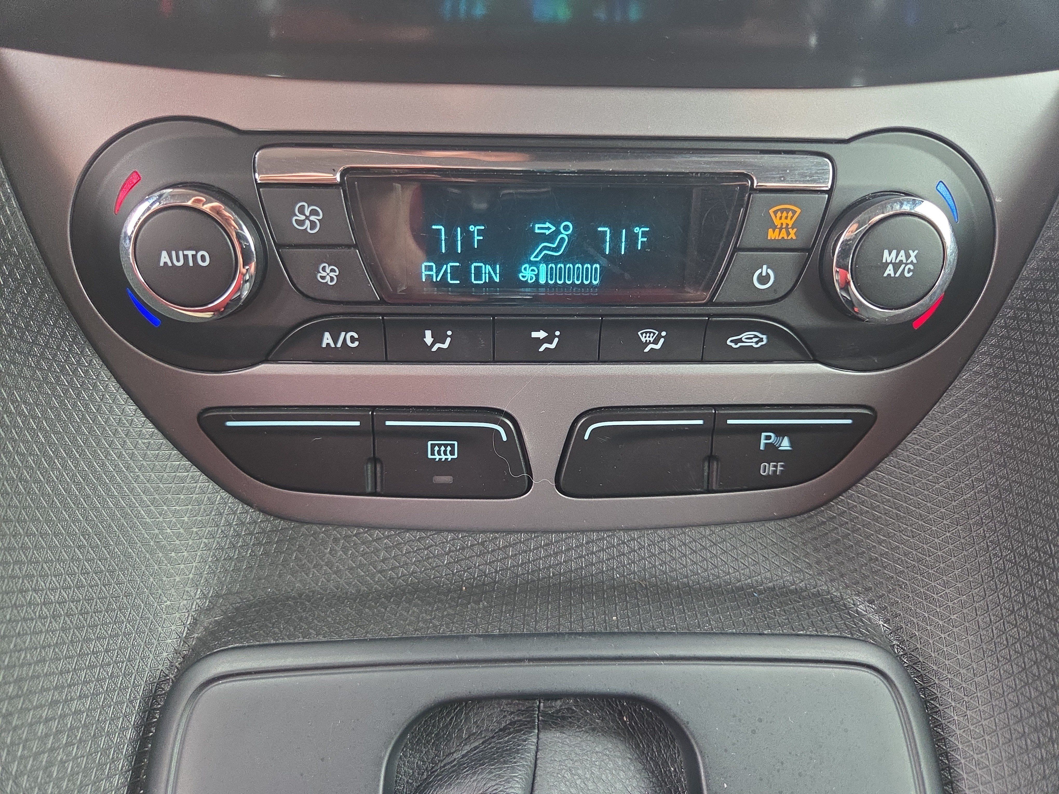 Used 2017 Ford Transit Connect XLT FWD image 25