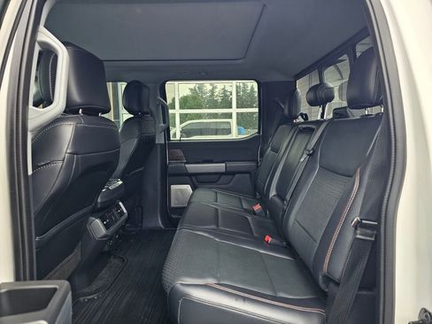 Used 2021 Ford F150 Lariat w/ Equipment Group 502A High AWD/4WD image 16