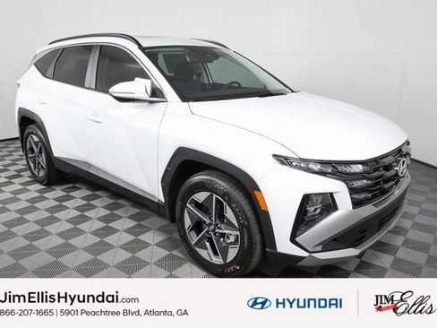 New 2026 Hyundai Tucson SEL image 1