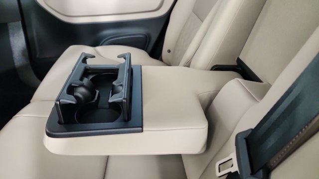 New 2026 Volvo XC90 T8 Plus w/ Protection Package AWD/4WD image 29