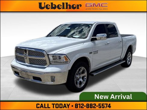 Used 2017 RAM 1500 Laramie w/ Convenience Group AWD/4WD image 10