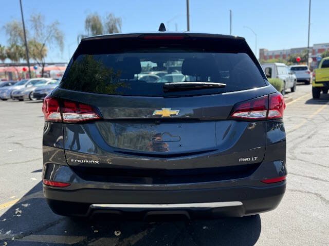 Used 2022 Chevrolet Equinox LT w/ Driver Convenience Package AWD/4WD image 4