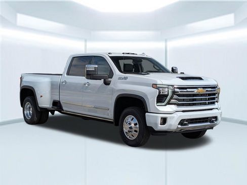 New 2026 Chevrolet Silverado 3500 High Country w/ High Country Premium Package image 8
