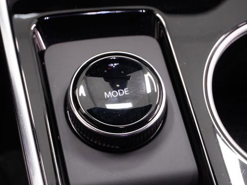 New 2026 Chevrolet Equinox LT w/ Convenience Package II image 30