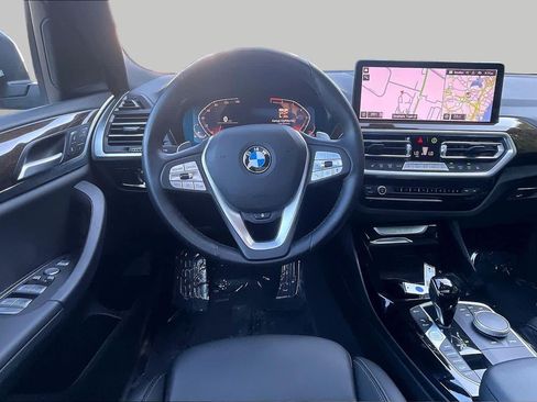 Used 2024 BMW X3 xDrive30i w/ Premium Package AWD/4WD image 5