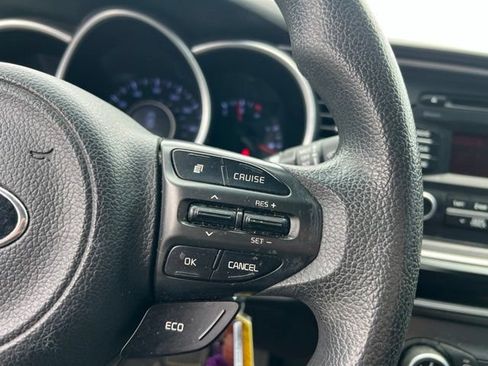 Used 2015 Kia Optima LX FWD image 15