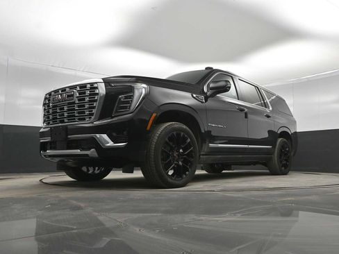 New 2026 GMC Yukon XL Denali w/ Denali Reserve Package AWD/4WD image 31