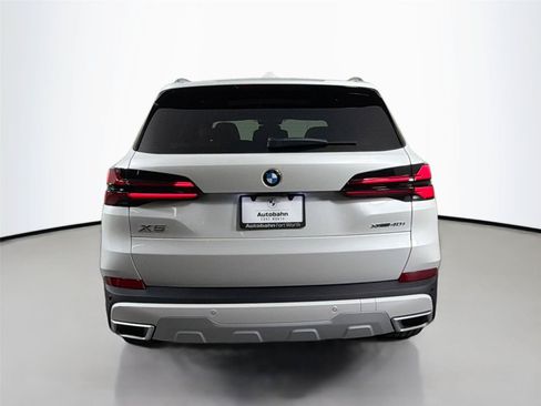 New 2026 BMW X5 xDrive40i w/ Climate Comfort Package AWD/4WD image 6