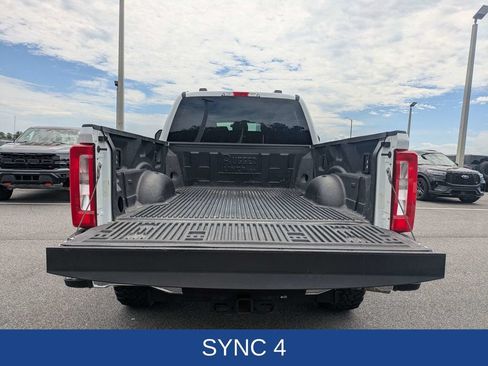 Used 2024 Ford F250 XLT w/ FX4 Off-Road Package AWD/4WD image 13