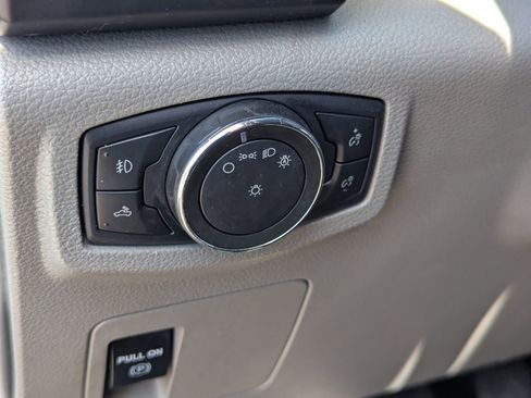 Used 2020 Ford F150 XL image 22