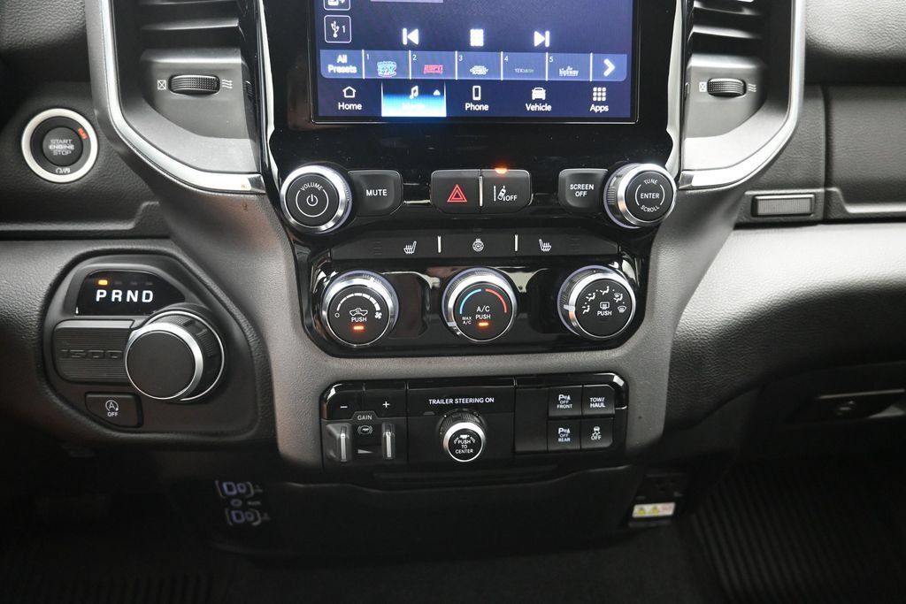 Used 2025 RAM 1500 Big Horn RWD image 17