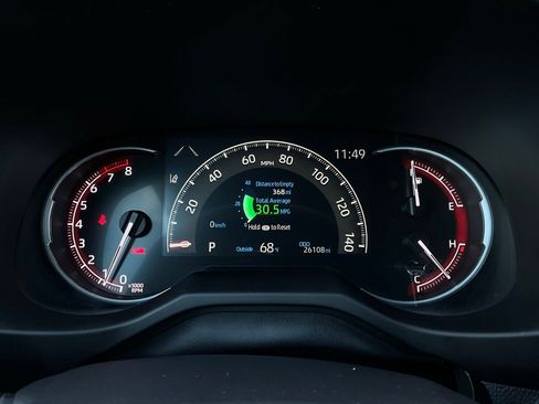 Used 2025 Toyota RAV4 XLE image 38