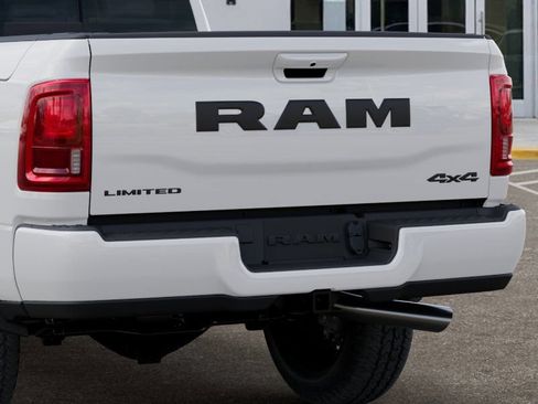 New 2026 RAM 2500 Limited AWD/4WD image 13