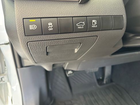 Used 2023 Toyota Camry SE w/ Convenience Package image 24