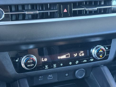 New 2026 Nissan Rogue SL AWD/4WD image 22