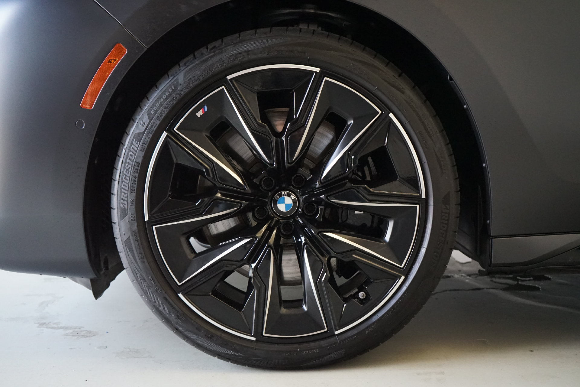 Used 2026 BMW 740i RWD image 28