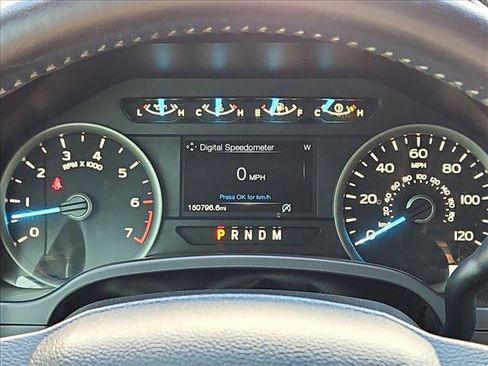 Used 2018 Ford F150 XLT w/ Equipment Group 302A Luxury AWD/4WD image 15