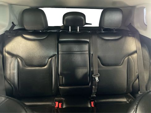 Used 2018 Jeep Compass Limited w/ Navigation Group image 19