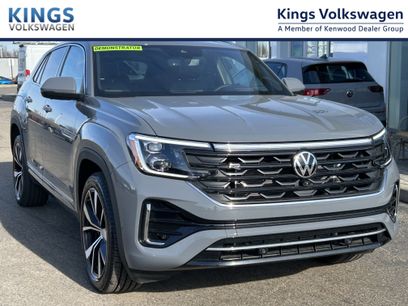 New 2026 Volkswagen Atlas Cross Sport SEL Premium R-Line