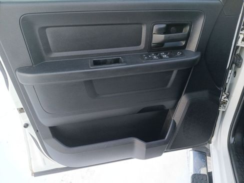 Certified 2016 RAM 2500 Tradesman w/ Chrome Appearance Group image 12