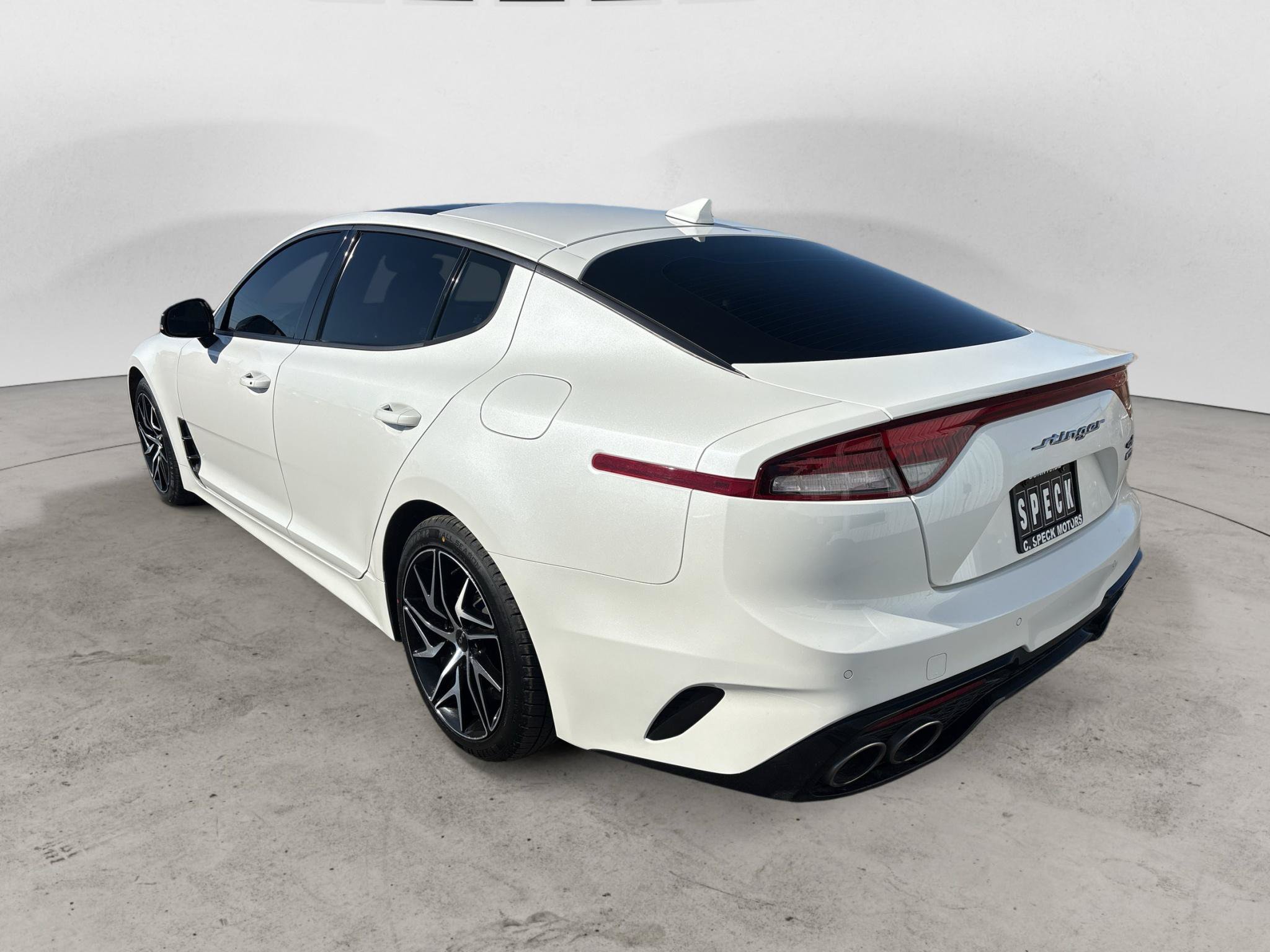 Used 2022 Kia Stinger GT-Line w/ Sun & Sound Package AWD/4WD image 3