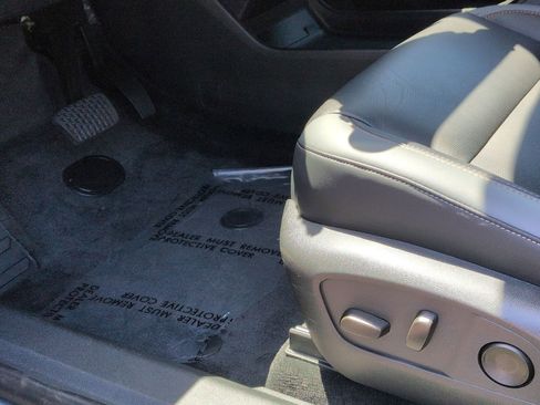 Used 2025 Honda Prologue Touring image 17