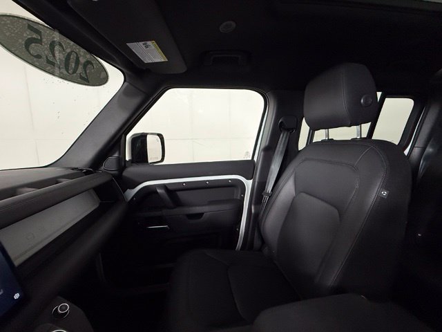 Certified 2025 Land Rover Defender 110 S AWD/4WD image 17