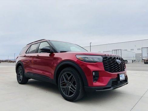 New 2026 Ford Explorer ST w/ Sun And Sound Package image 7