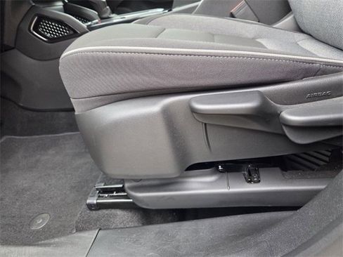 Used 2025 Chevrolet TrailBlazer LT w/ Driver Confidence Package image 27