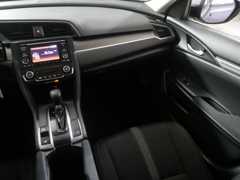 Used 2020 Honda Civic LX image 11