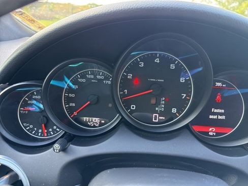 Used 2016 Porsche Cayenne image 16