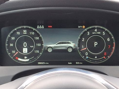 Used 2020 Jaguar F-PACE R-Sport image 22