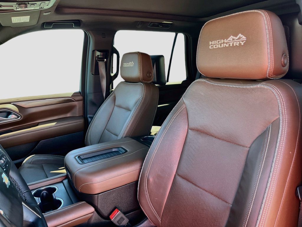 Used 2023 Chevrolet Tahoe High Country AWD/4WD image 22