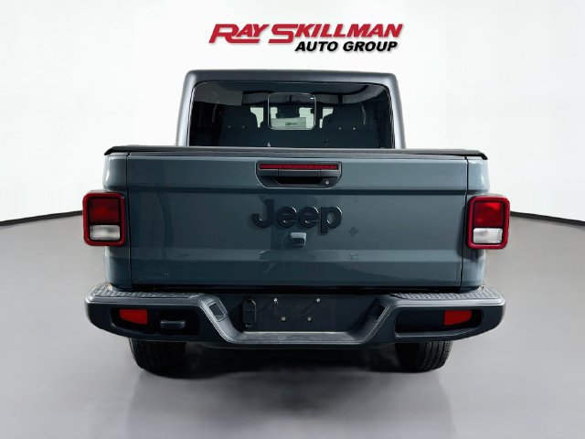 Used 2024 Jeep Gladiator Sport AWD/4WD image 6
