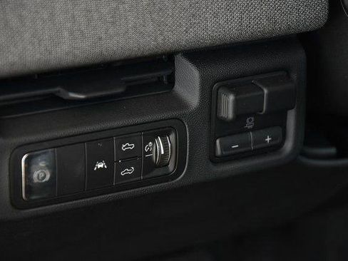 New 2026 GMC Sierra EV Elevation w/ Premium Package AWD/4WD image 23