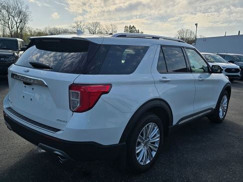 Certified 2022 Ford Explorer Limited w/ Equipment Group 301A AWD/4WD image 6
