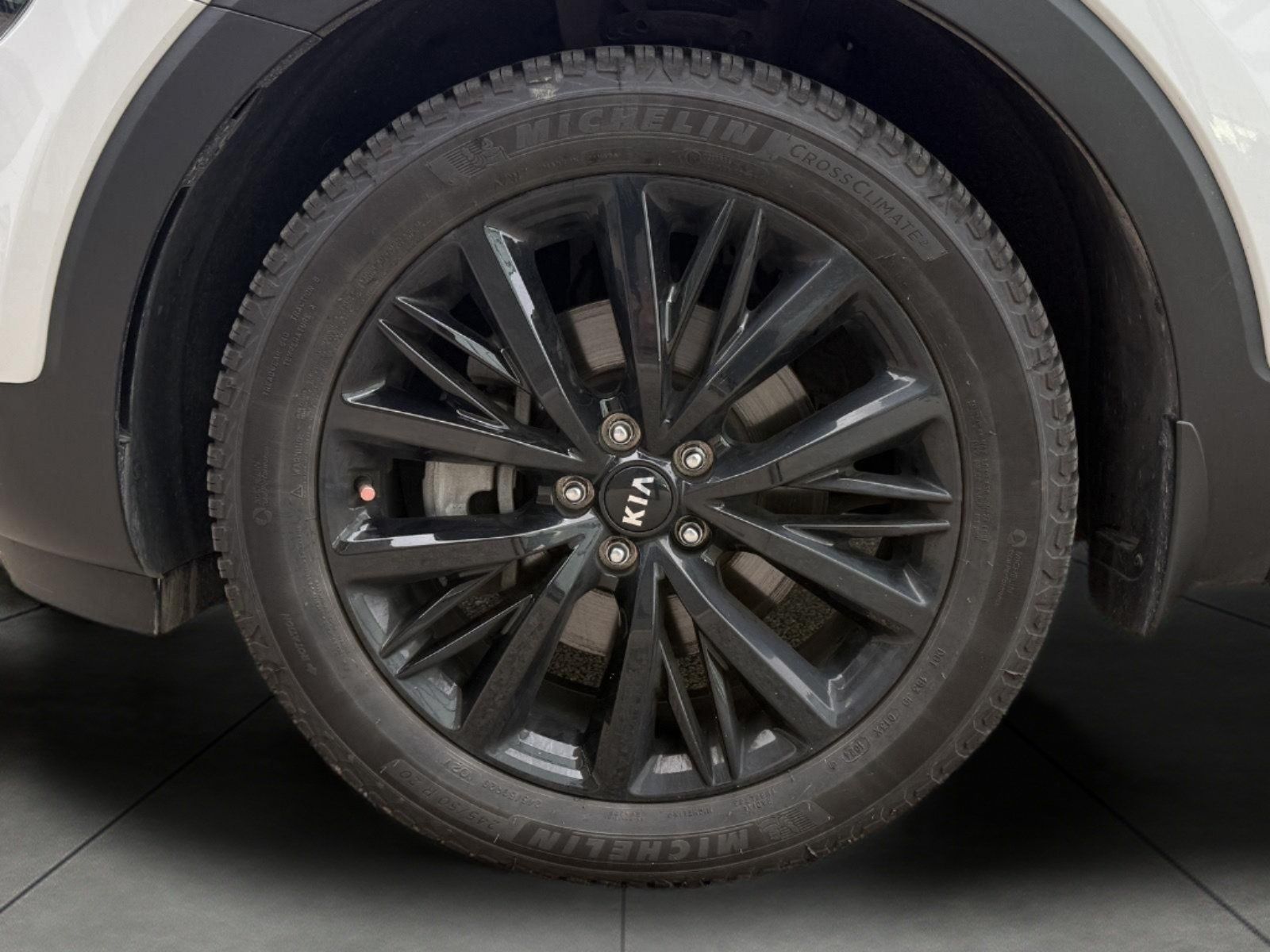 Used 2021 Kia Telluride SX w/ Towing Package AWD/4WD image 7