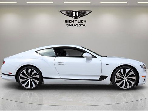 Used 2024 Bentley Continental GT V8 image 10