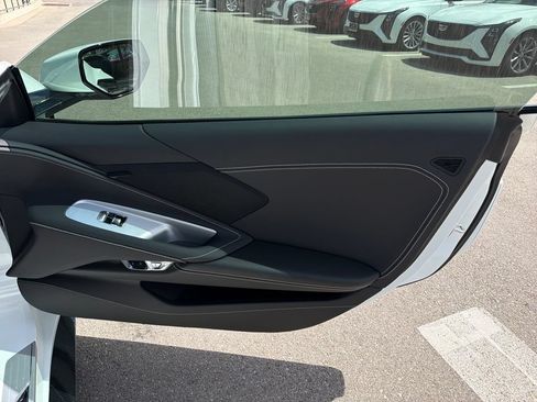 Used 2024 Chevrolet Corvette Stingray Coupe RWD image 35