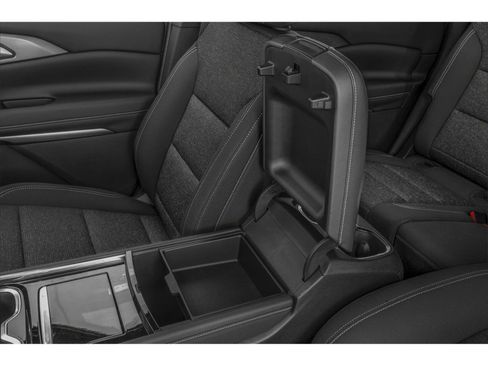 Used 2024 Chevrolet Traverse LS FWD image 45
