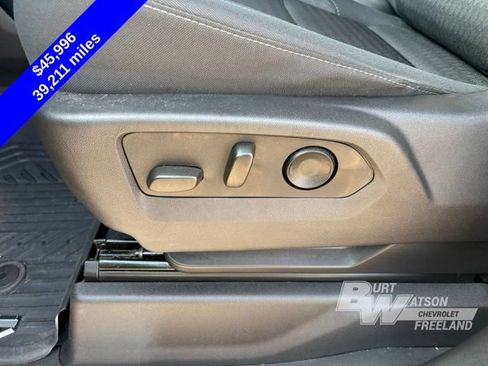Used 2024 Chevrolet Silverado 1500 LT Trail Boss w/ Convenience Package II AWD/4WD image 16