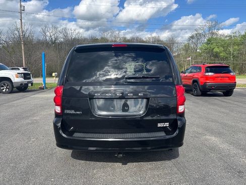 Used 2014 Dodge Grand Caravan SE FWD image 6