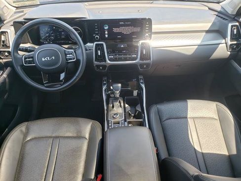 Certified 2023 Kia Sorento SX AWD/4WD image 19