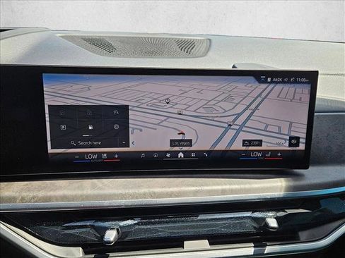 Certified 2025 BMW X5 xDrive40i w/ Premium Package AWD/4WD image 12